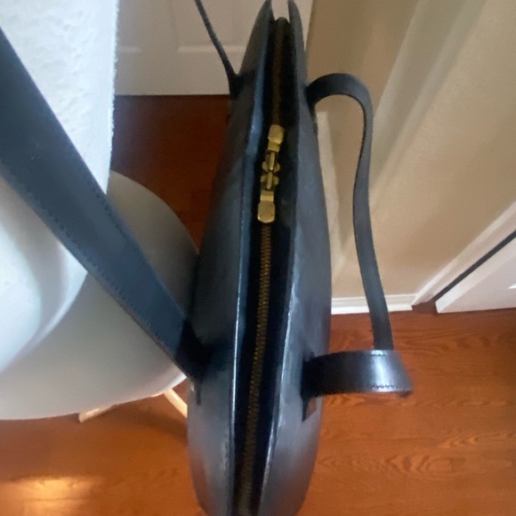 Louis Vuitton Lussac Epi Leather Shoulder Bag - Picture 11 of 16